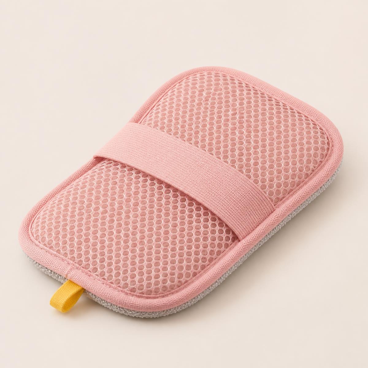 The mitt in pink with a dusty-pink lower band